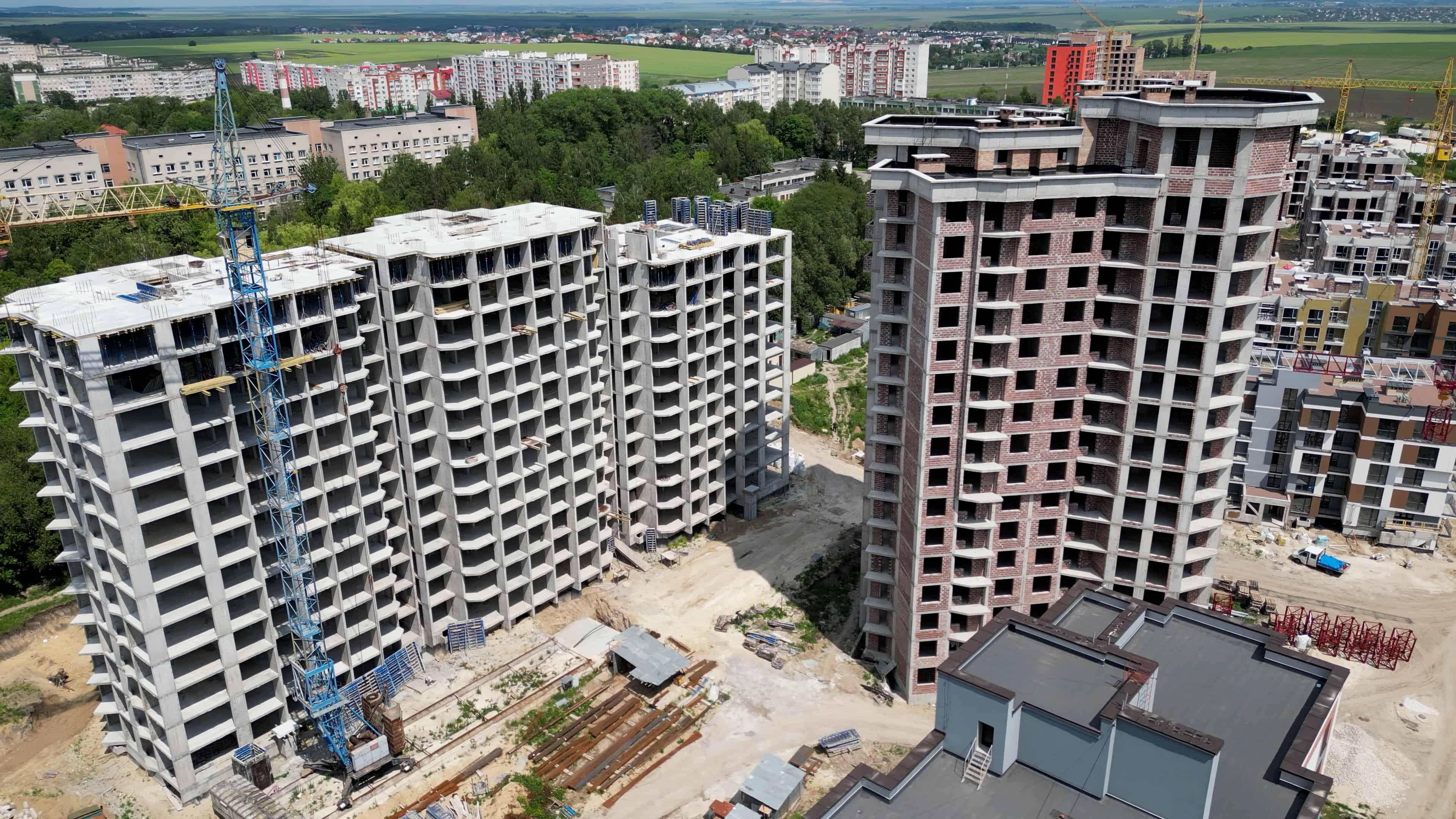 Червень 2024