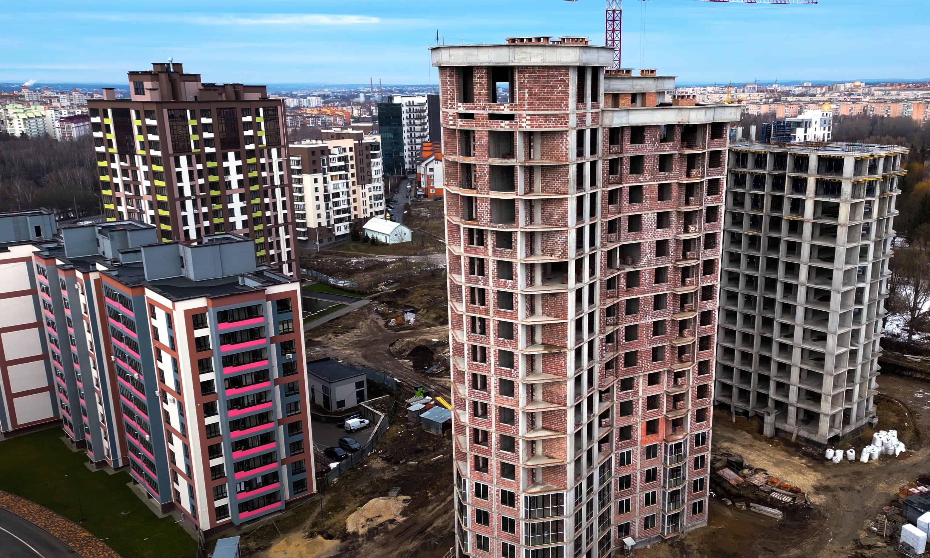 Січень 2025